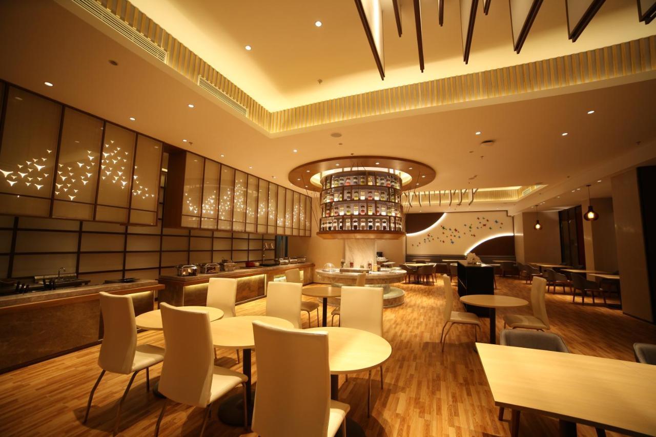 Metropolo Jinjiang Hotels Shanghai Hongqiao National Exhibition Center Exterior photo